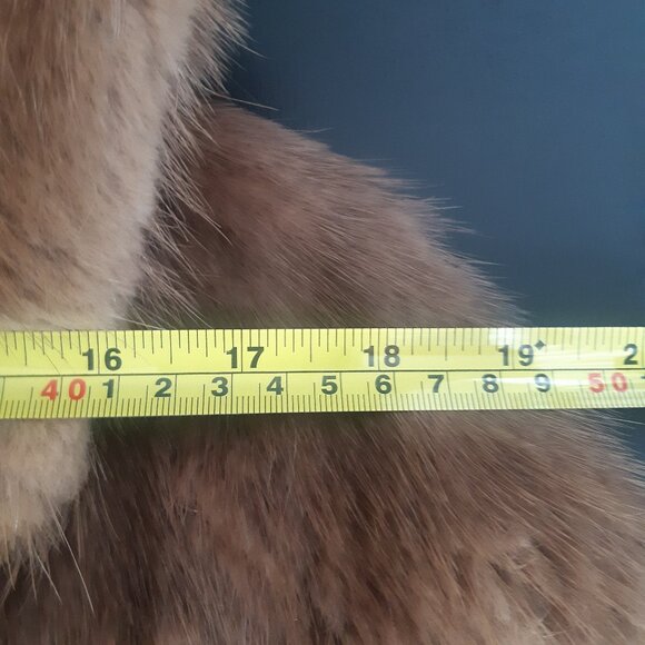 1965 Muskrat Jacket SZ S Mitchell Fur Co., Women's Beige Jacket Coat - Picture 15 of 16